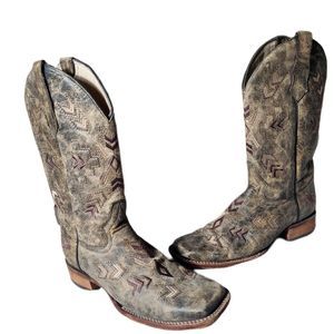 Circle G Corral Women's Distressed Boots